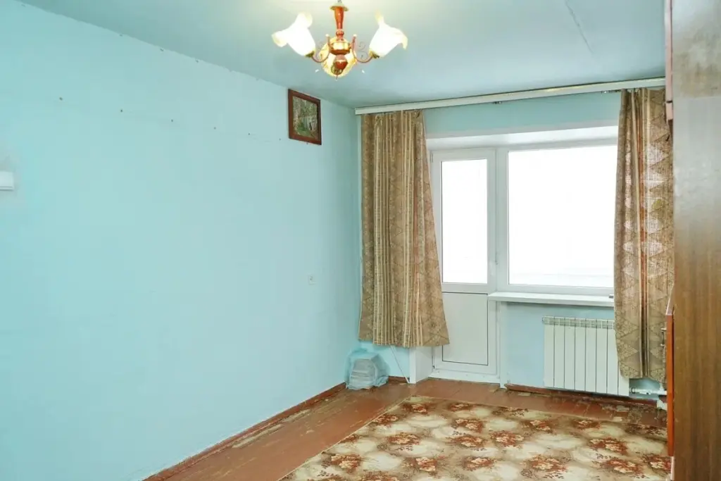 2- комнатная квартира, ул. Ленина 165А