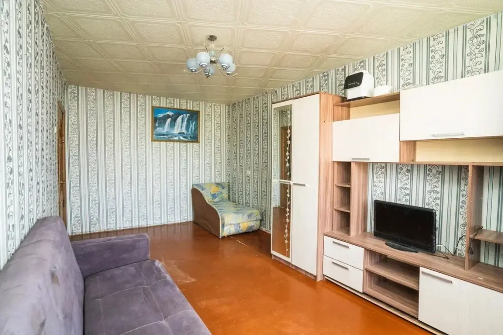 2- комнатная квартира,ул. Карла Маркса, 137