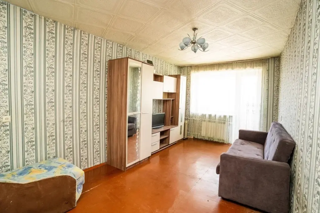 2- комнатная квартира,ул. Карла Маркса, 137