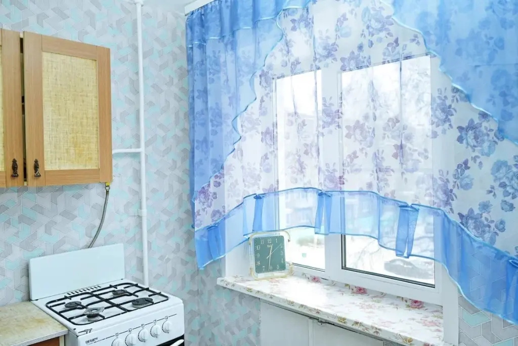 2- комнатная квартира, ул. Ленина 165А