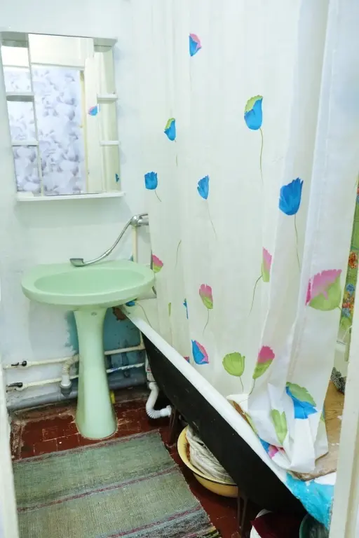 2- комнатная квартира, ул. Ленина 165А