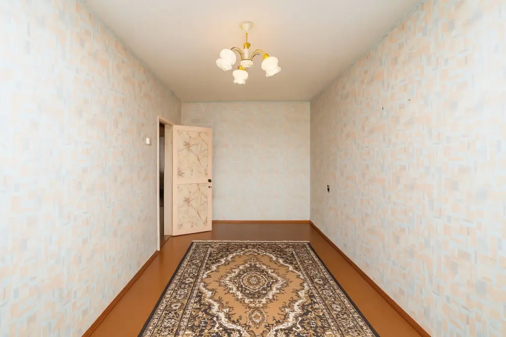 2-ка, пос. Строителей, ул. Западная, 5