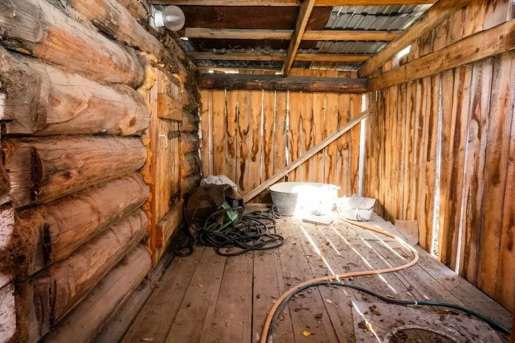 Дом, ул. Коминтерна, 12