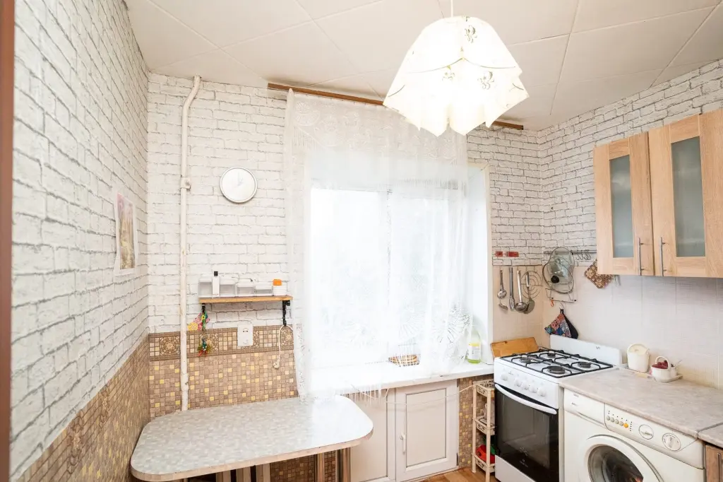 2-х комнатная квартира, ул. Ленина, 182