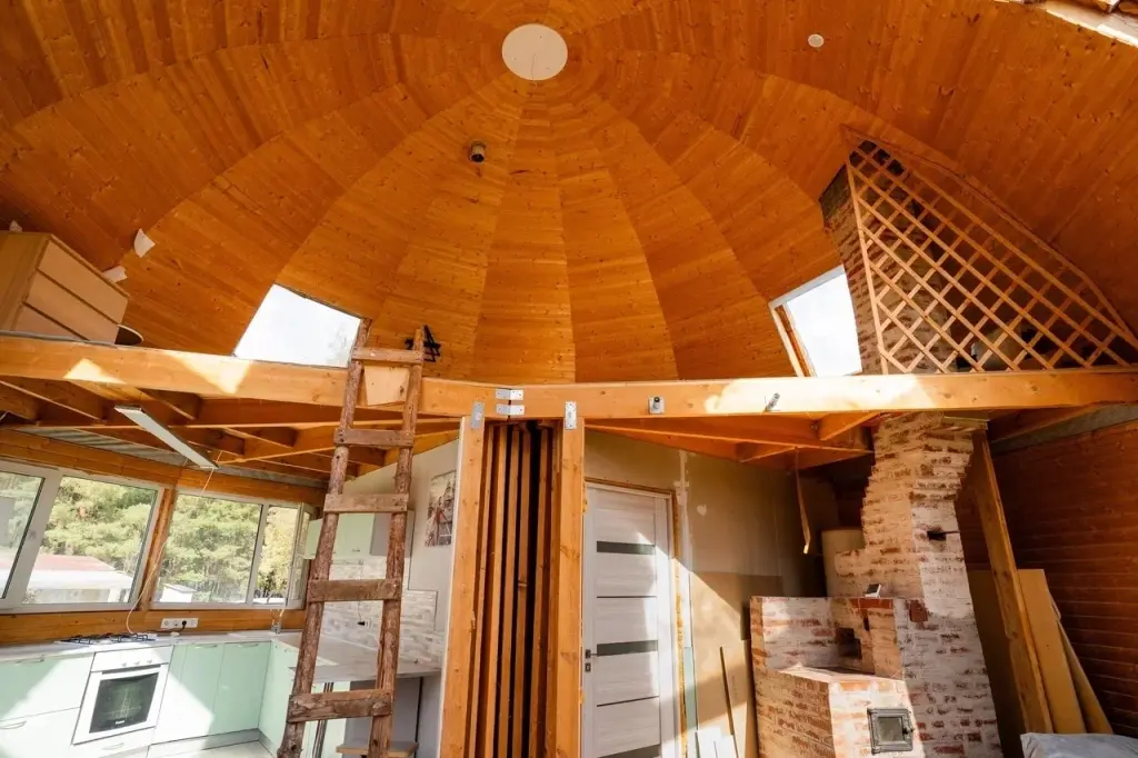 Купольный дом в п. Костер, оз. Аракуль