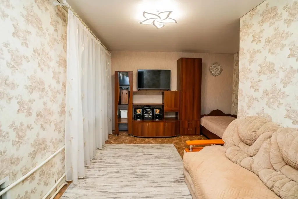 1- комнатная квартира, ул. Лермонтова, 7