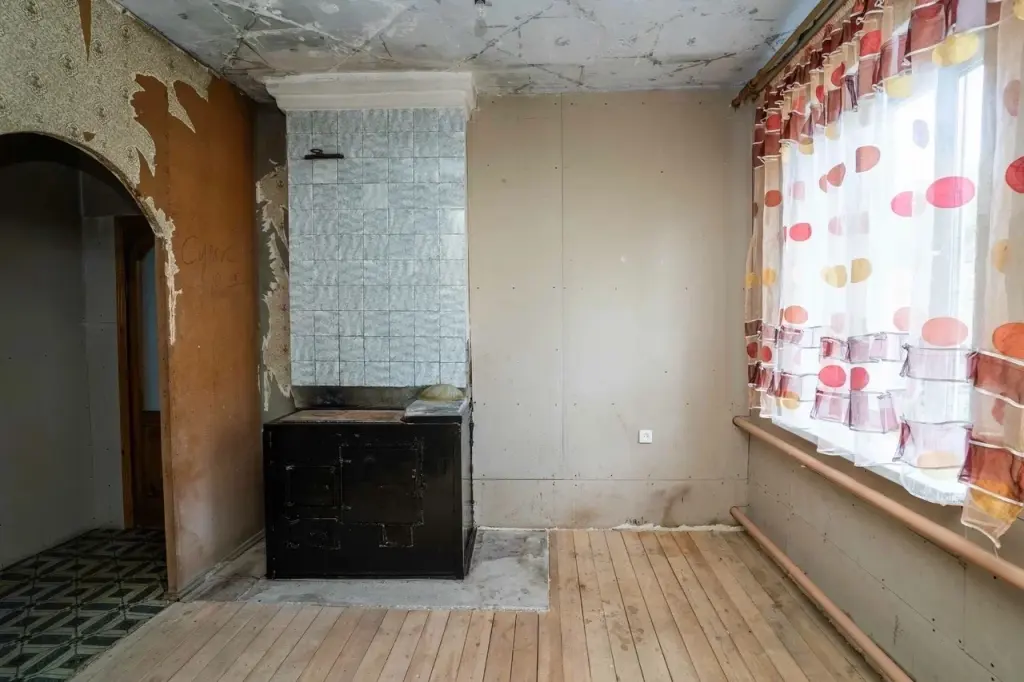 1- комнатная квартира,ул. Республики, 6