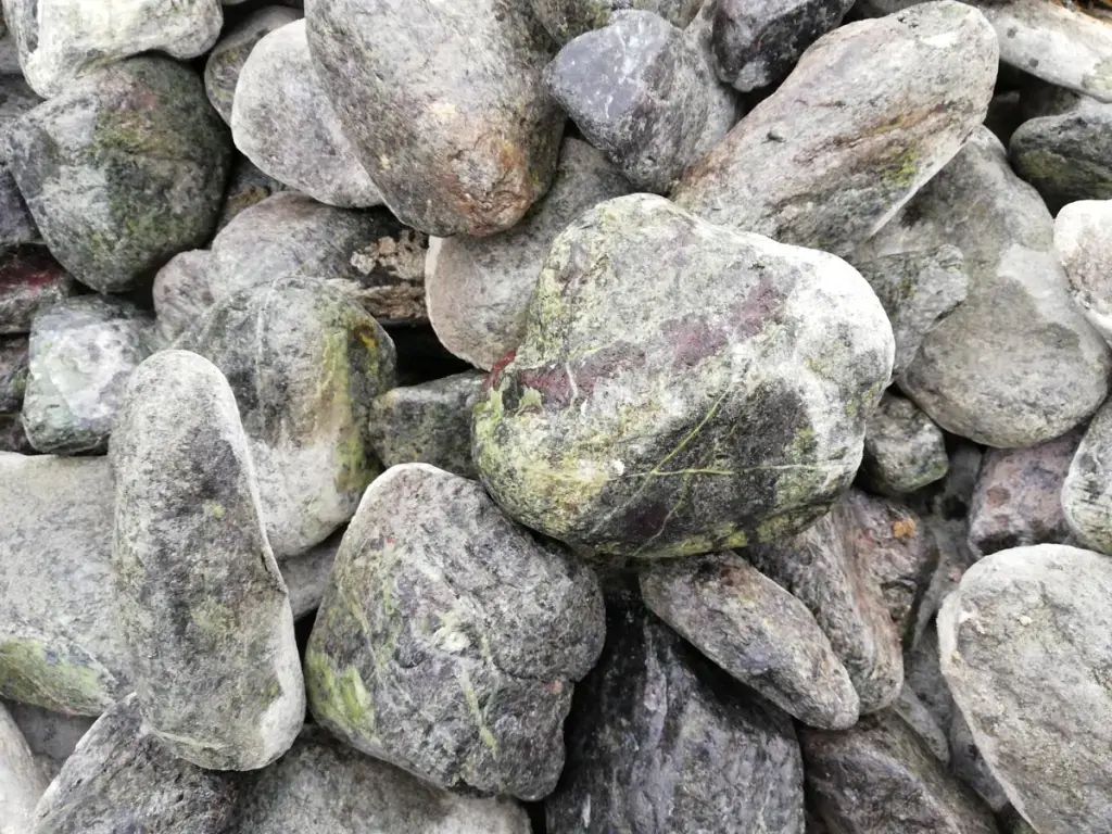 Змеевик шлифованный