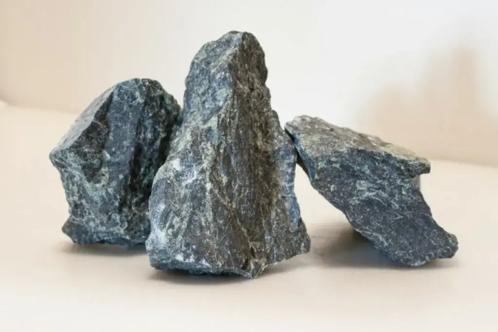 Змеевик колотый