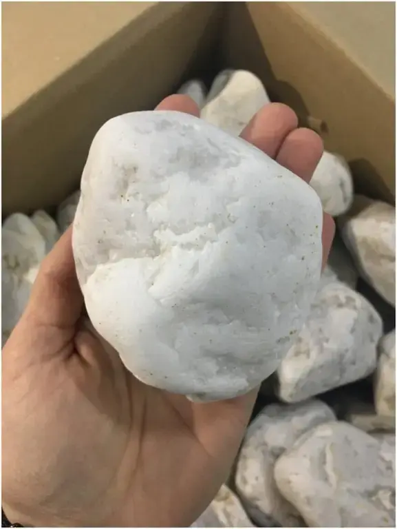 Кварц белый шлифованный