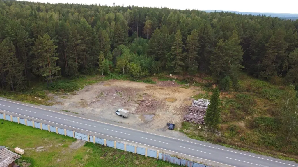 Земельный участок, п. Сельки